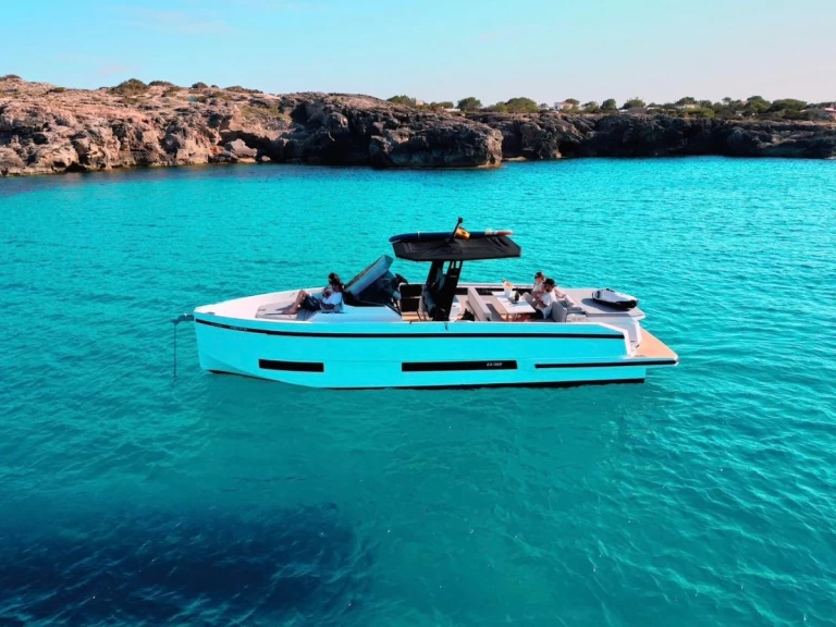 Louer Bateau à moteur avec ou sans skipper De Antonio à Port Mahon