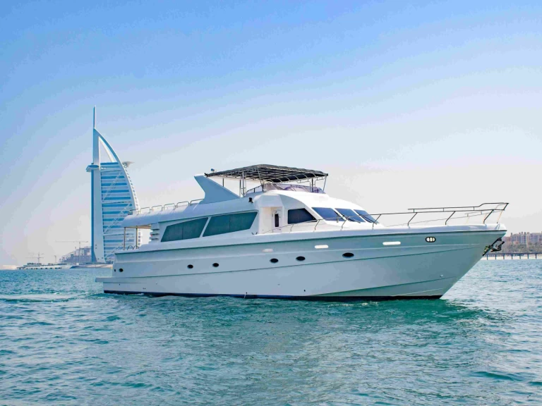 Louez un Gulf Craft 90 à Dubai Marina