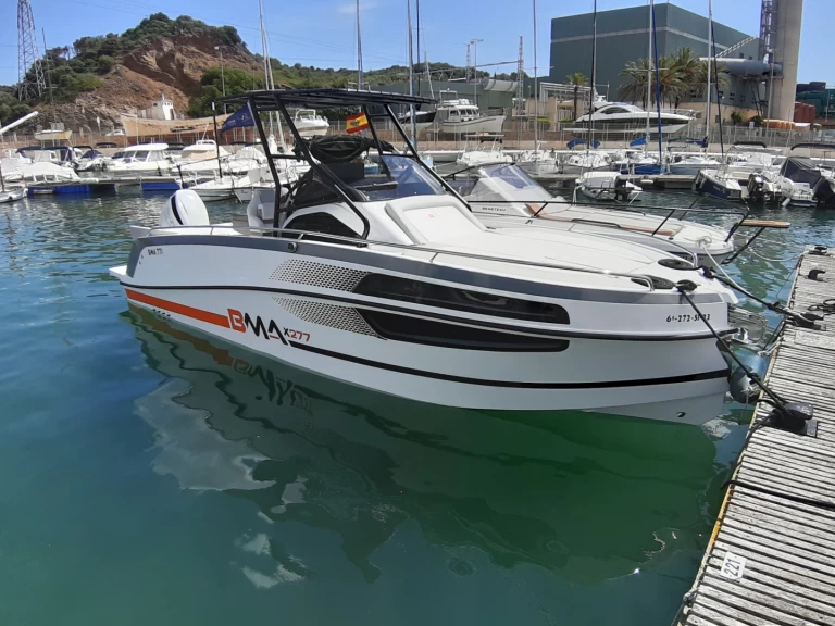 Bateau à moteur à louer à Port Mahon au meilleur prix