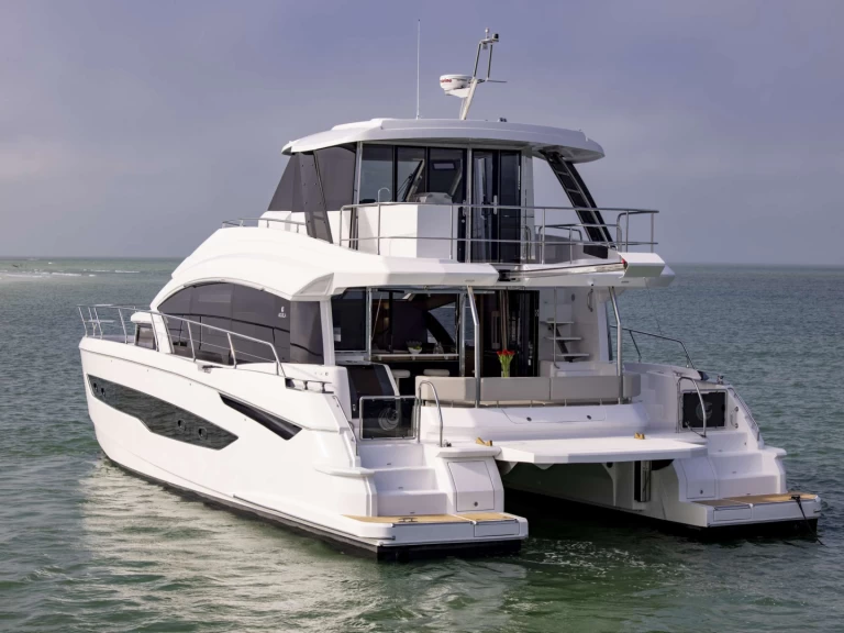 Yacht à louer à Le Pirée au meilleur prix