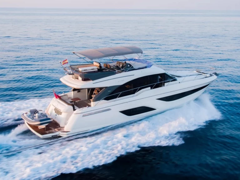 Bateau à moteur à louer à Seget Donji au meilleur prix