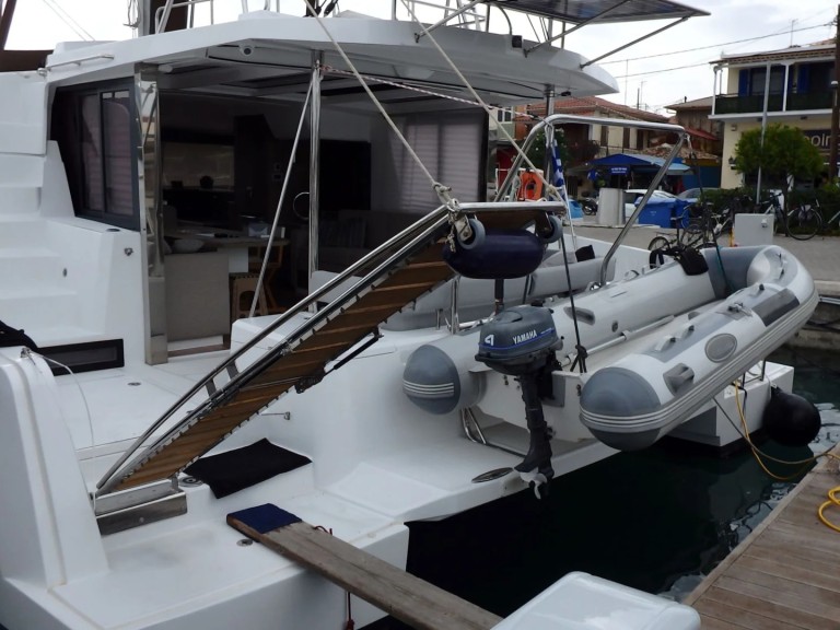 Louer Catamaran avec ou sans skipper Bali à Nikiána