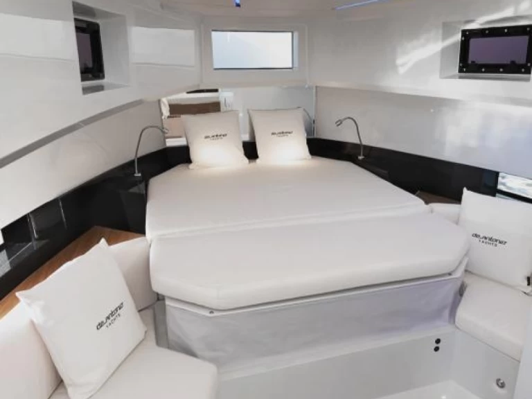 Louer Bateau à moteur avec ou sans skipper De Antonio à Seget Donji