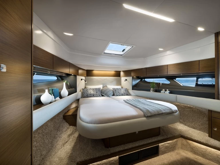 Bavaria Bavaria R55 a louer à Seget Donji