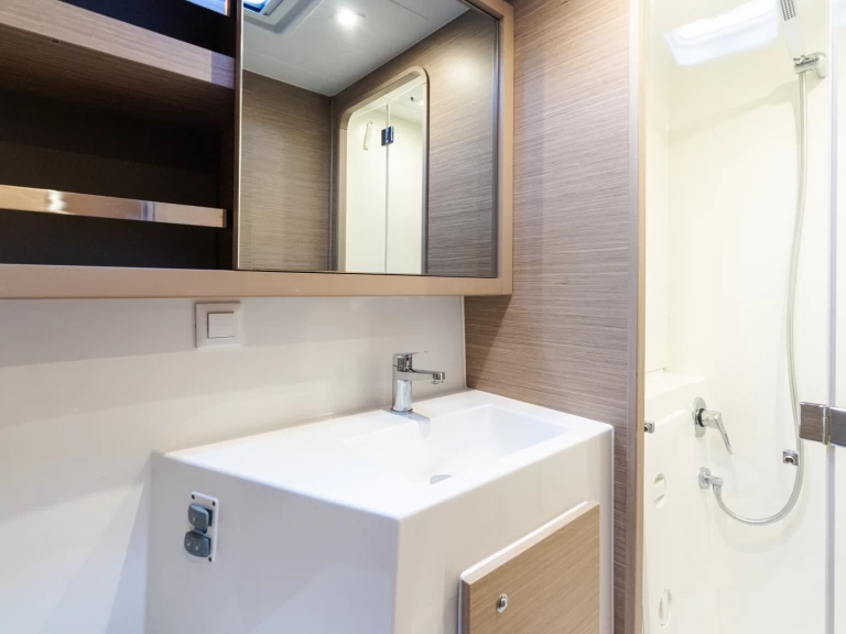 Louez un Lagoon Lagoon 42 à Castellammare del Golfo