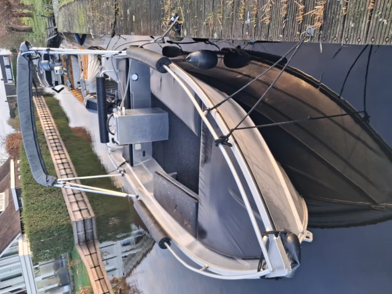 Location Bateau à moteur à Vinkeveen - qwest r500