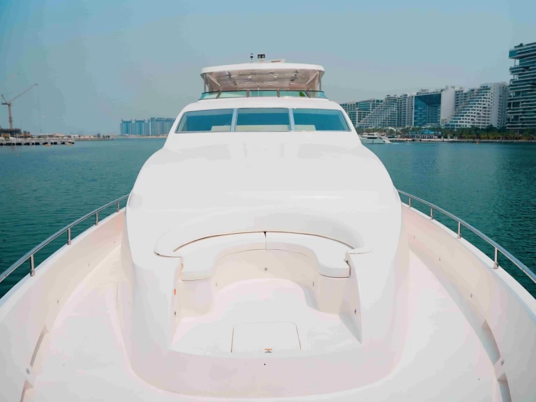 Louer Yacht avec ou sans skipper Majesty Yachts à Dubai Marina