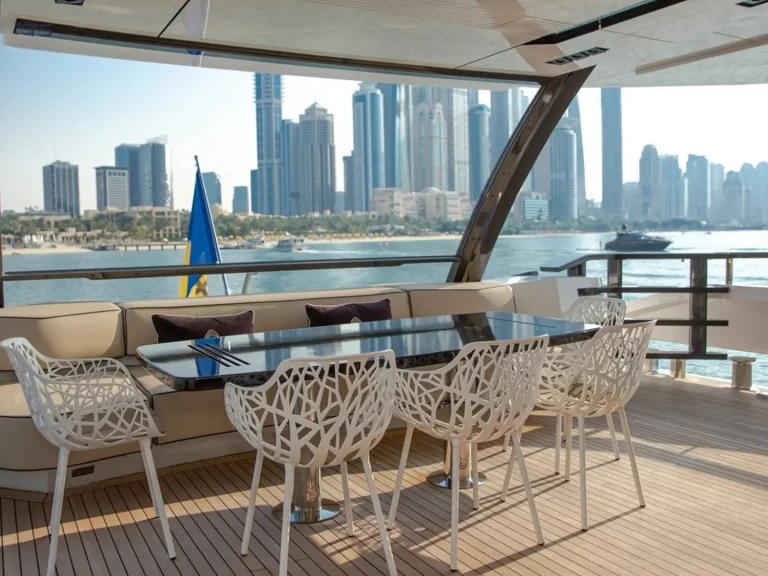Louer Yacht avec ou sans skipper Peri Yachts à Dubai Marina