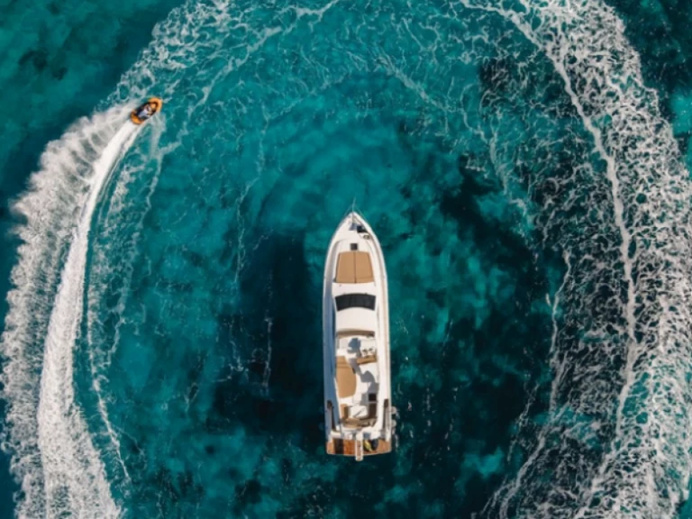 Yacht à louer à Mykonos (Ville) au meilleur prix