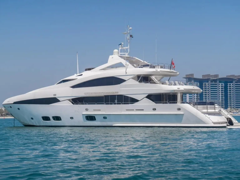 Yacht à louer à Dubai Marina au meilleur prix