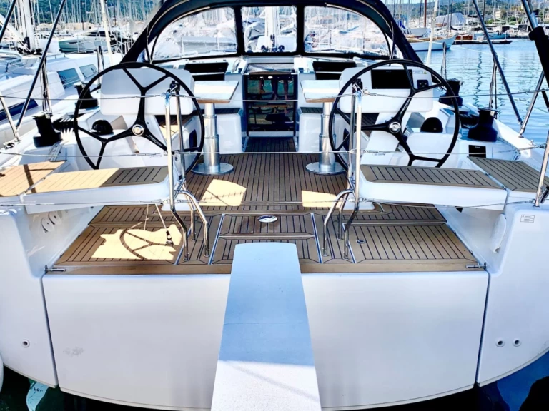 Location bateau Hanse Hanse 508 à Sámi sur Samboat