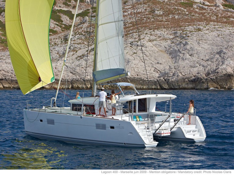 Location Catamaran Lagoon avec permis