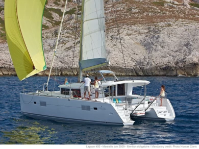 Bareboat Rental Catamaran Lagoon with a boat licence