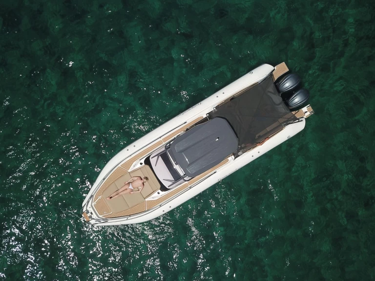 Location bateau Marine de Sant'Ambrogio pas cher Tempest 1000 WA