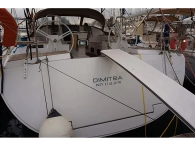 Sailboat for rent Gouviá at the best price