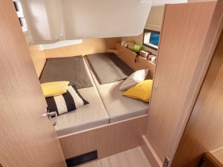 Location bateau Bavaria Bavaria C38 à Agía Effimía sur Samboat