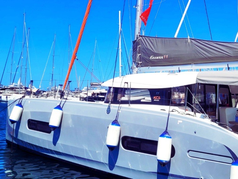 Location bateau Kos pas cher Excess 11