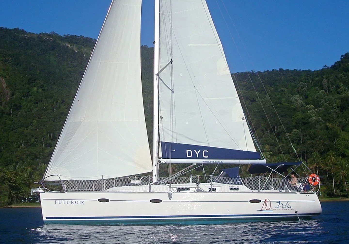 Delta 41 eco solar sailboat charter in Paraty, Brazil