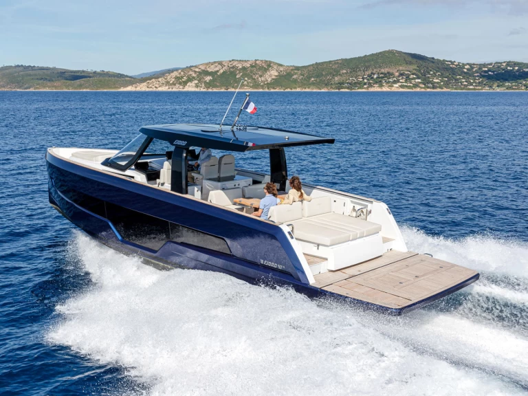 Louez un Fjord Fjord 41 XL à Kaštela