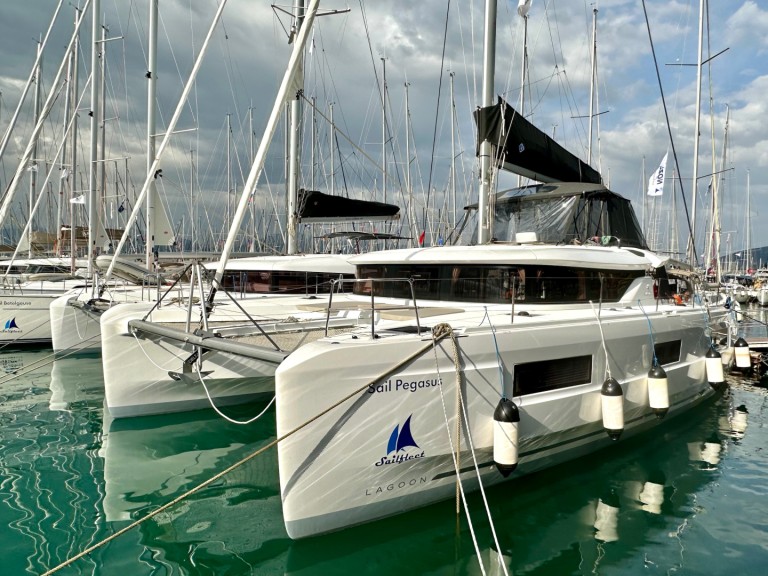 Catamaran à louer à Fethiye au meilleur prix