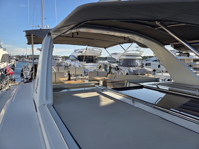 Voilier à louer à Kaštela au meilleur prix