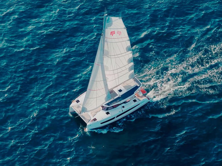 Location bateau Lávrio pas cher Fountaine Pajot FP 41 Quatuor 4