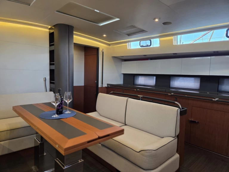 Location Voilier à Kaštela - Bénéteau Oceanis Yacht 62