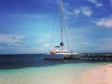 Ein Lagoon Sand Star mieten in Belize City