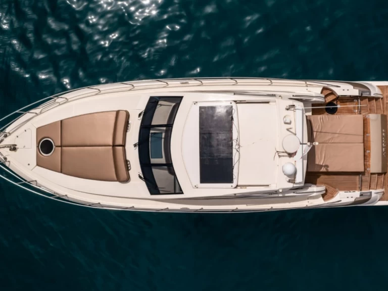 Location bateau Mykonos (Ville) pas cher Astondoa 53 HT