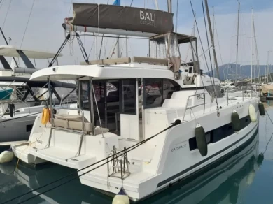 Catamaran for rent Préveza at the best price