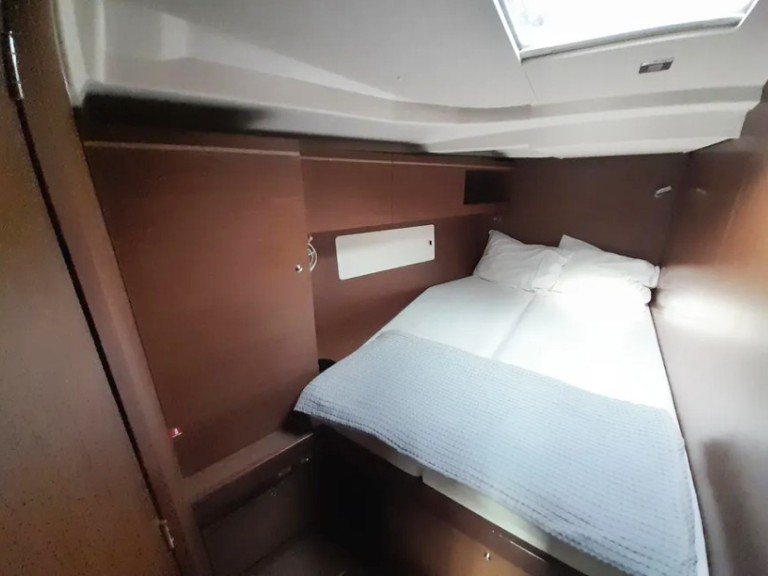 Location Voilier Bénéteau avec permis