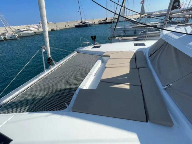 Location bateau Fountaine Pajot Elba 45 à Rhodes (Ville) sur Samboat