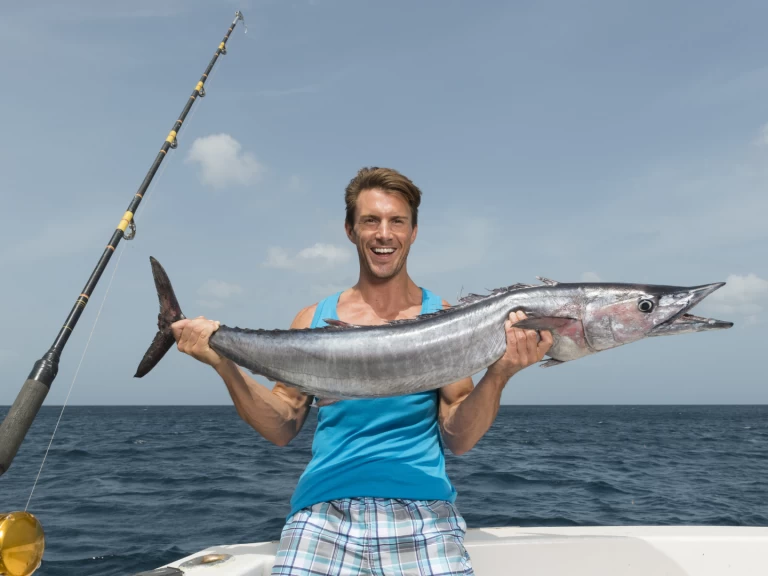 Location Yacht Custom Made avec permis