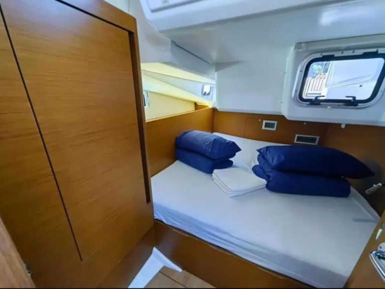 Location Voilier Jeanneau avec permis