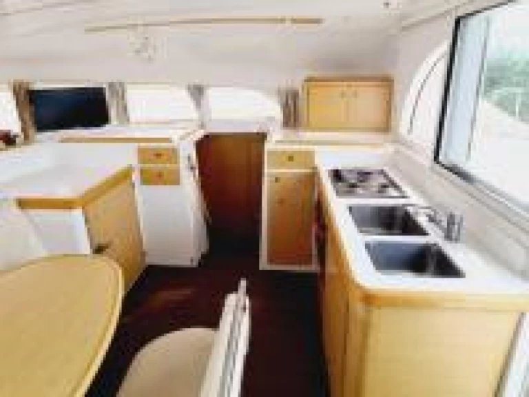 Louer Catamaran avec ou sans skipper Lagoon à Páleros