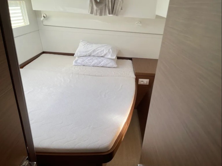 Catamaran à louer à Lefkáda au meilleur prix