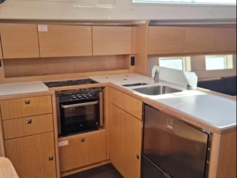 Louer Voilier avec ou sans skipper Bavaria à Volos