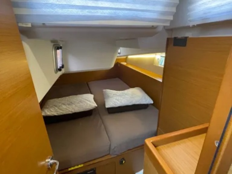 Location à Álimos - Jeanneau Sun Odyssey 490 sur SamBoat