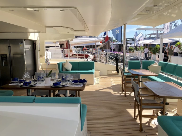 Location bateau Port d'Andratx pas cher Serenity 64 LUXE