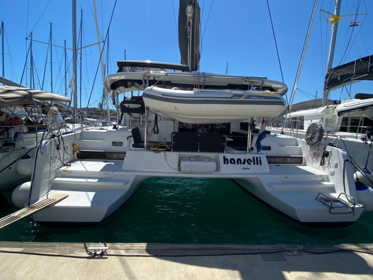 Location bateau Lagoon Lagoon 42 à Le Marin sur Samboat