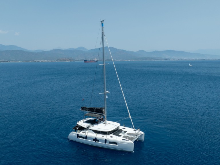 Location Catamaran Lagoon avec permis