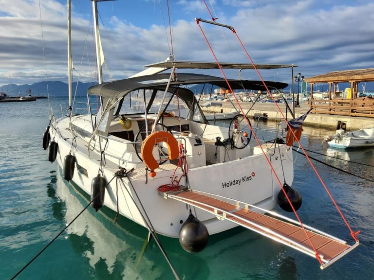 Louez un Jeanneau Sun Odyssey 440 à Rhodes (Ville)
