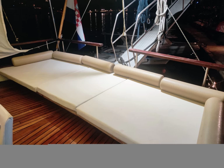 Location bateau Stobreč pas cher Gulet