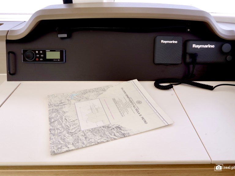 Catamaran à louer à Olbia au meilleur prix