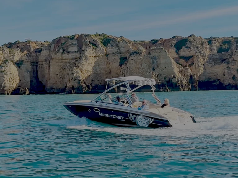 Location Bateau à moteur Mastercraft avec permis