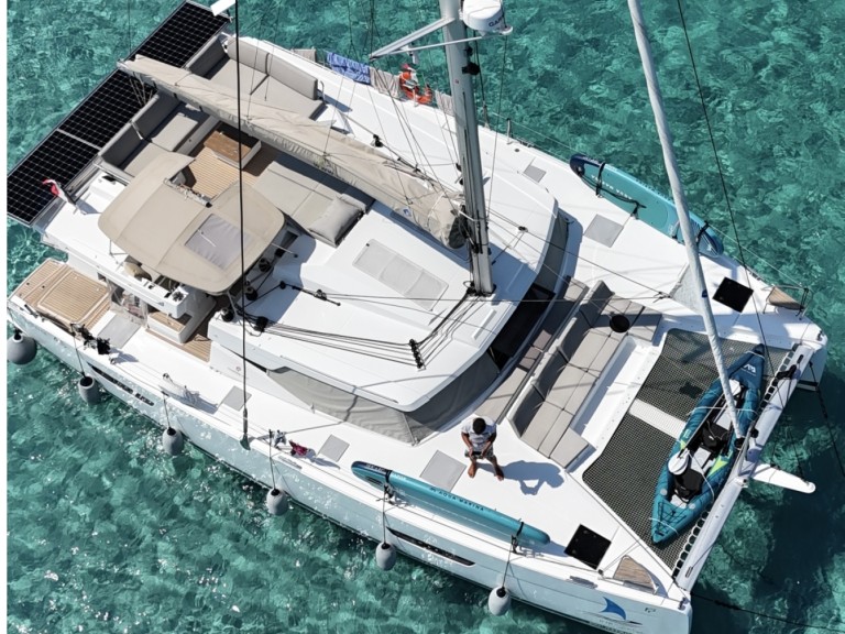 Location Catamaran à Bormes-les-Mimosas - Fountaine Pajot Elba 45