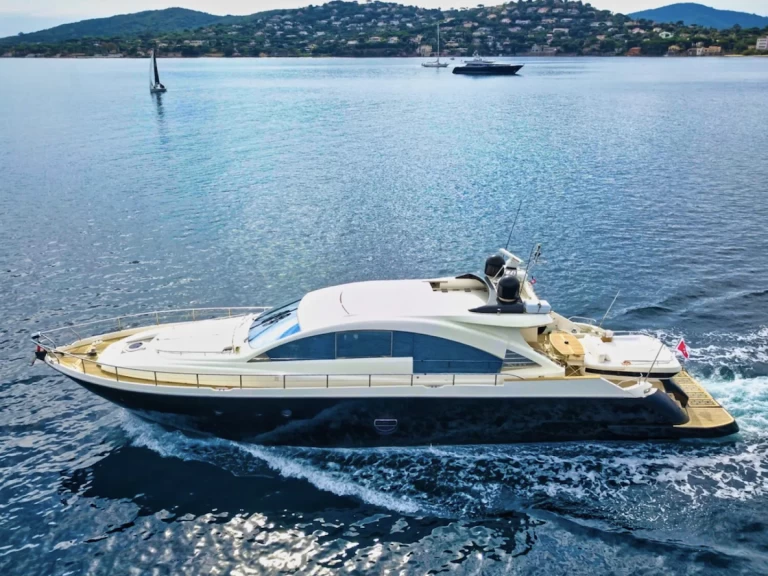 Yacht à louer à Saint-Tropez au meilleur prix