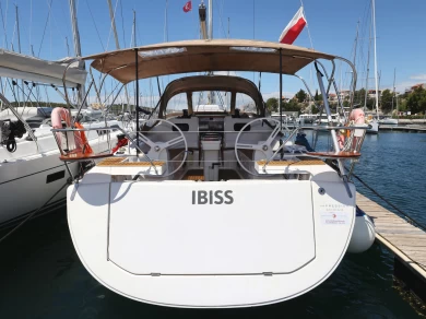 Sailboat for rent Sibenik at the best price
