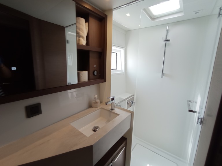 Louez un Lagoon Lagoon 46 à Paros (Ile)