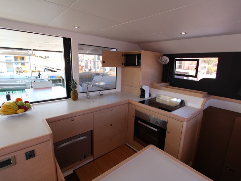 Location Catamaran à Castiglioncello - Dufour Dufour Catamarans 48 Sail